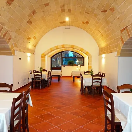 مزرعة للإقامة Masseria Pappo *